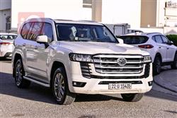 تۆیۆتا لاند کروزەر